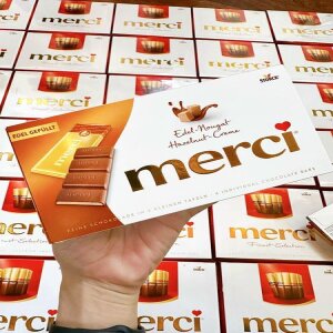 KẸO SOCOLA MERCI BLACK & WHITE SELECTION 240G